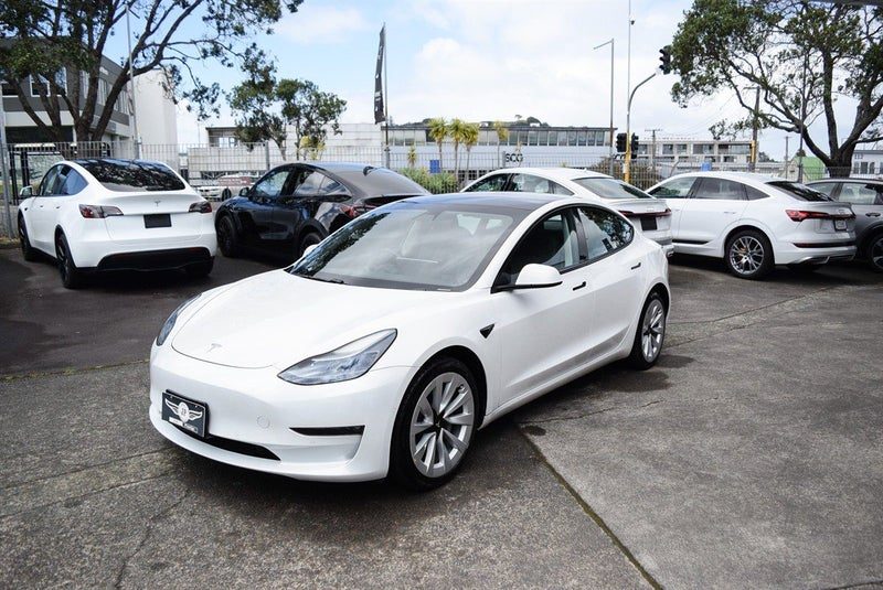2021 Tesla Model 3 Long Range Dual Motor AWD, photo 3