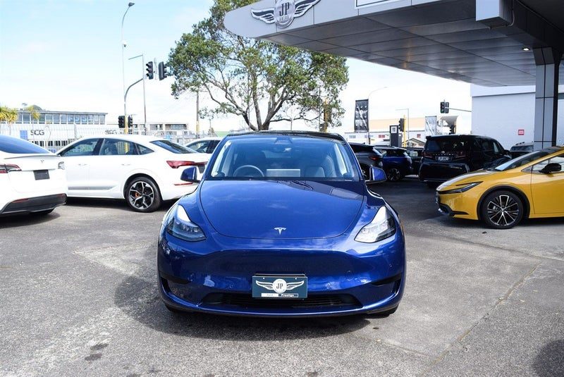 2023 Tesla Model Y RWD Low Mileage, photo 2