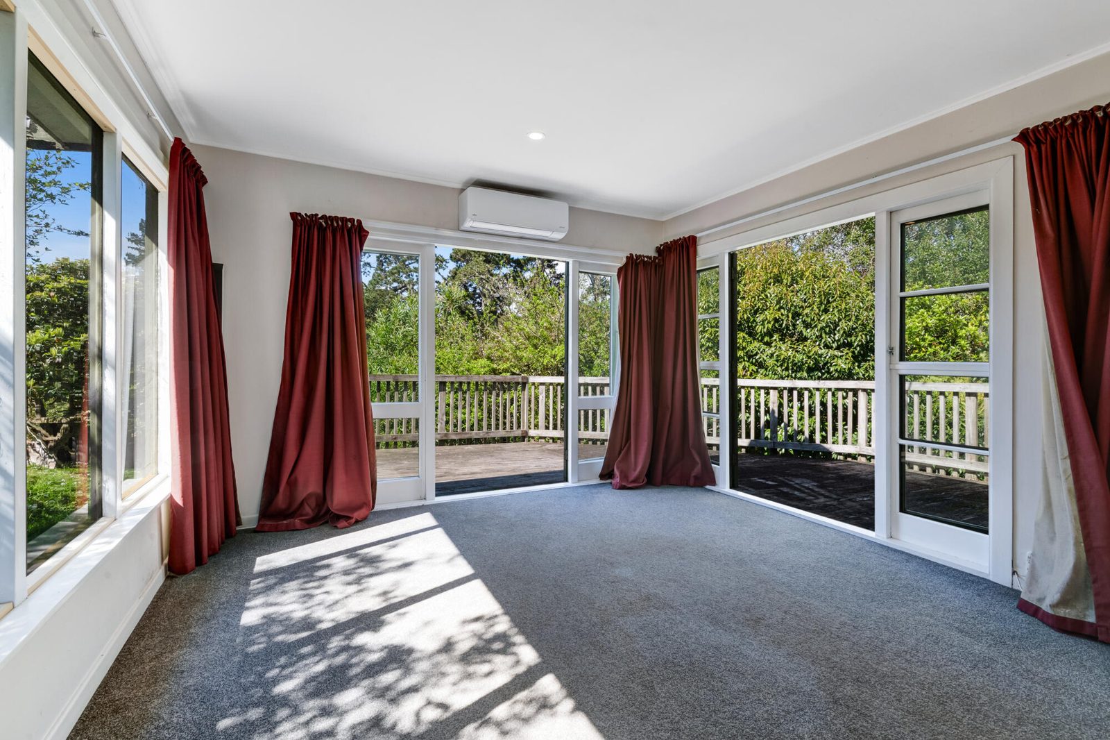 14 Blue Gum Avenue, Silverdale, photo 13