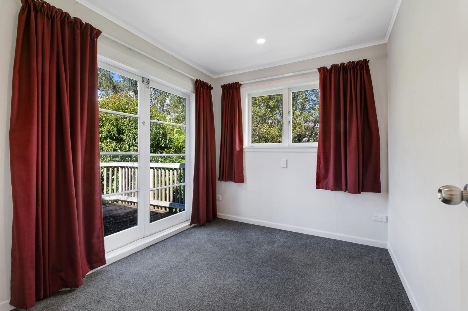 14 Blue Gum Avenue, Silverdale, photo 14