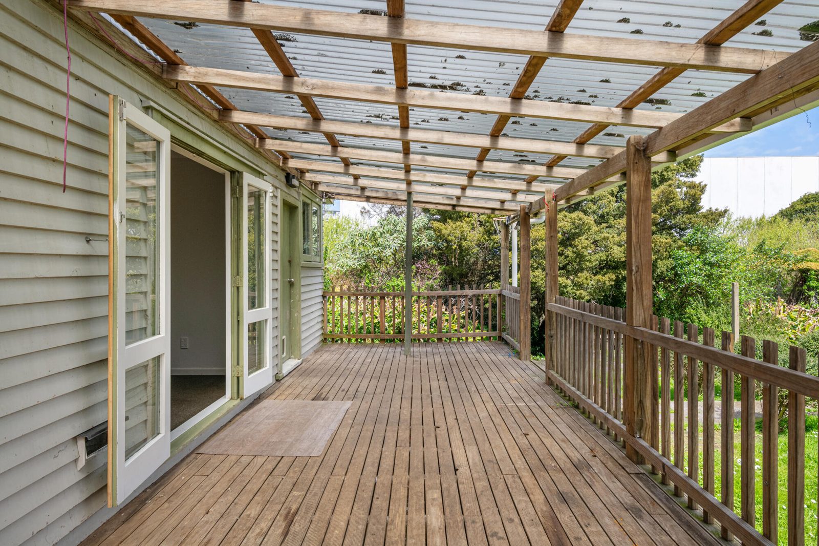 14 Blue Gum Avenue, Silverdale, photo 6