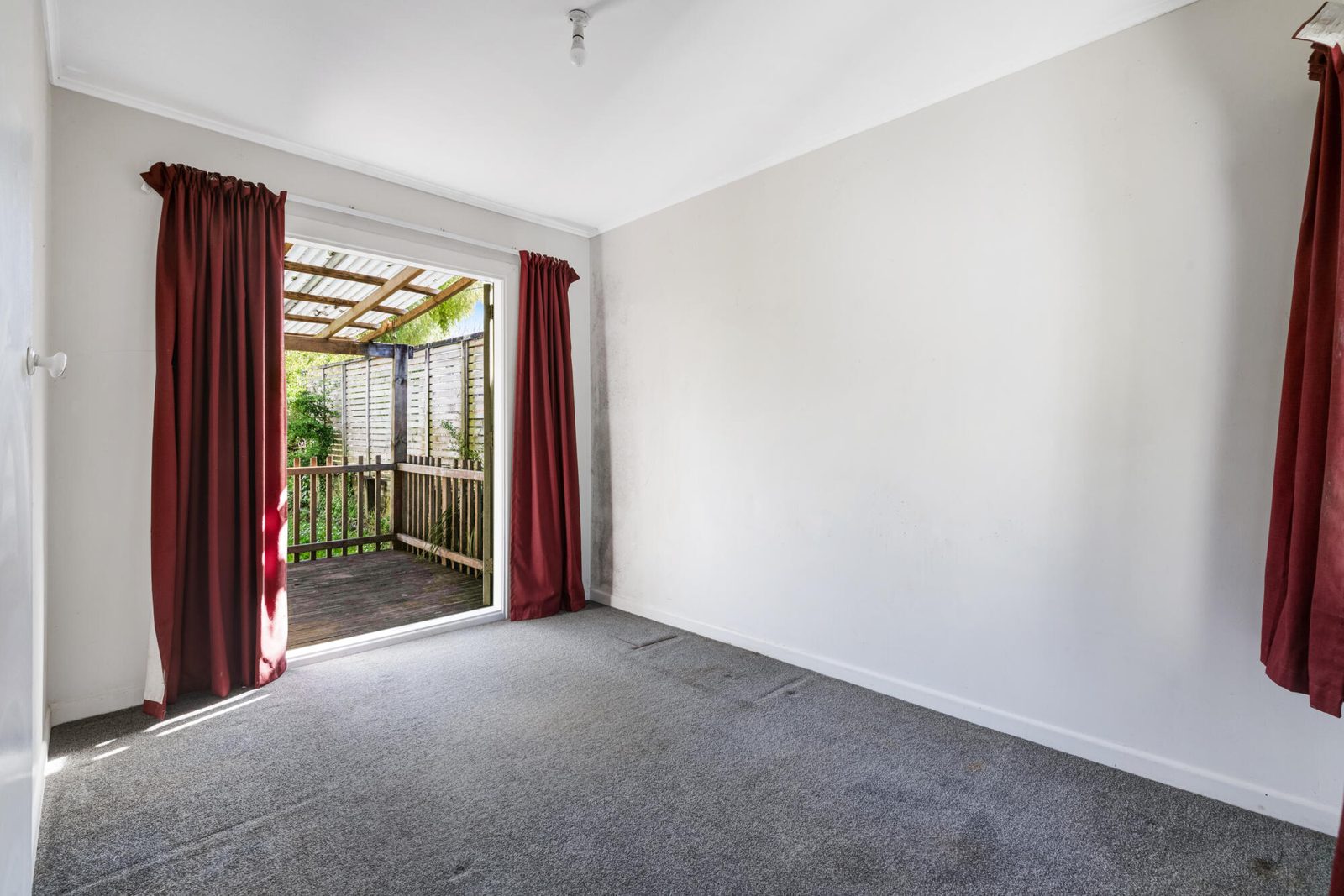 14 Blue Gum Avenue, Silverdale, photo 7