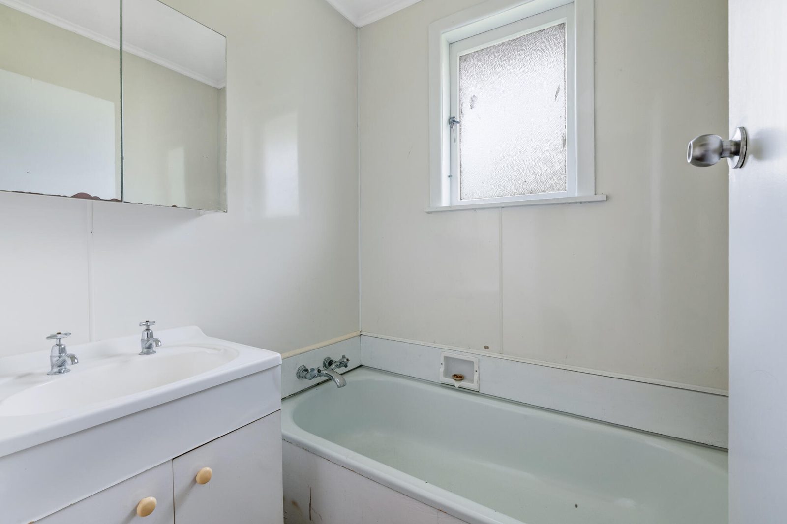 14 Blue Gum Avenue, Silverdale, photo 9