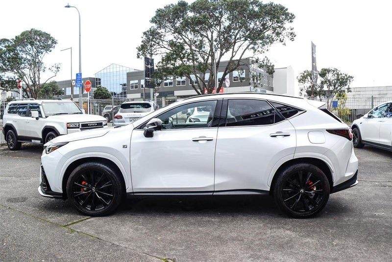 2023 Lexus NX 450h+ F Sport AWD PHEV, photo 3