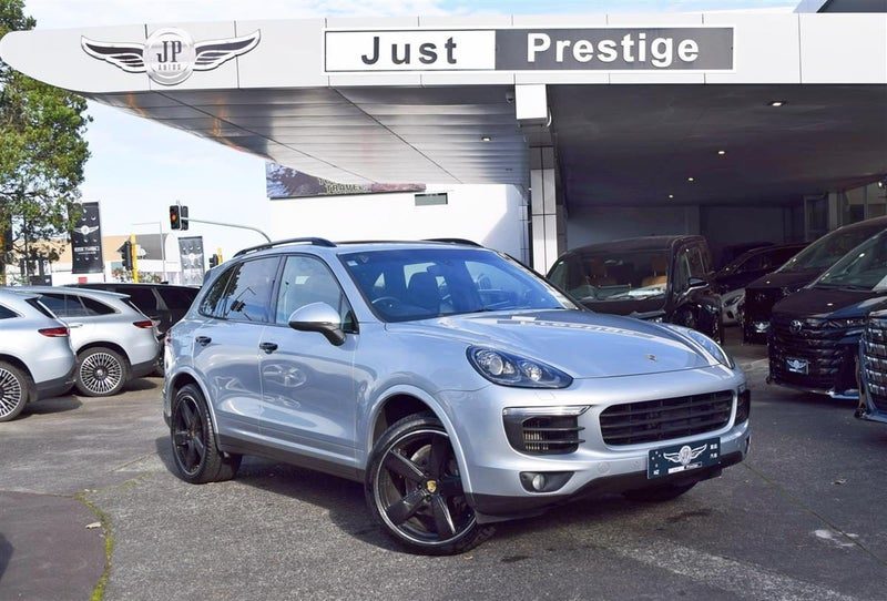 2018 Porsche Cayenne Platinum Edition