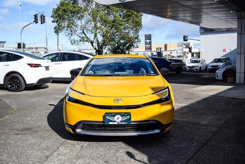 2025 Toyota Prius 2.0 Hybrid G 5 Dr Hatch, photo 2
