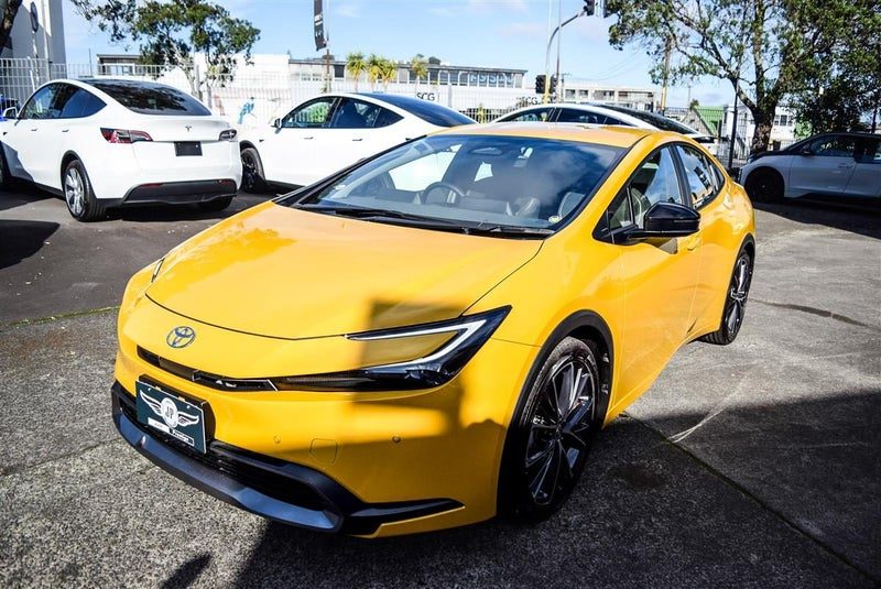 2025 Toyota Prius 2.0 Hybrid G 5 Dr Hatch, photo 3