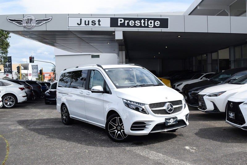 2023 Mercedes-Benz V 220 d AMG, main photo
