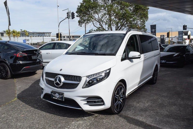 2023 Mercedes-Benz V 220 d AMG, photo 3