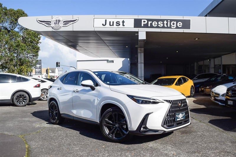2024 Lexus NX 450h+ Version L / Limited AWD PHEV