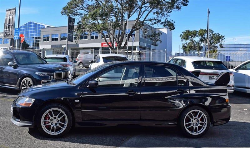 2005 Mitsubishi Lancer Evolution 9, photo 3