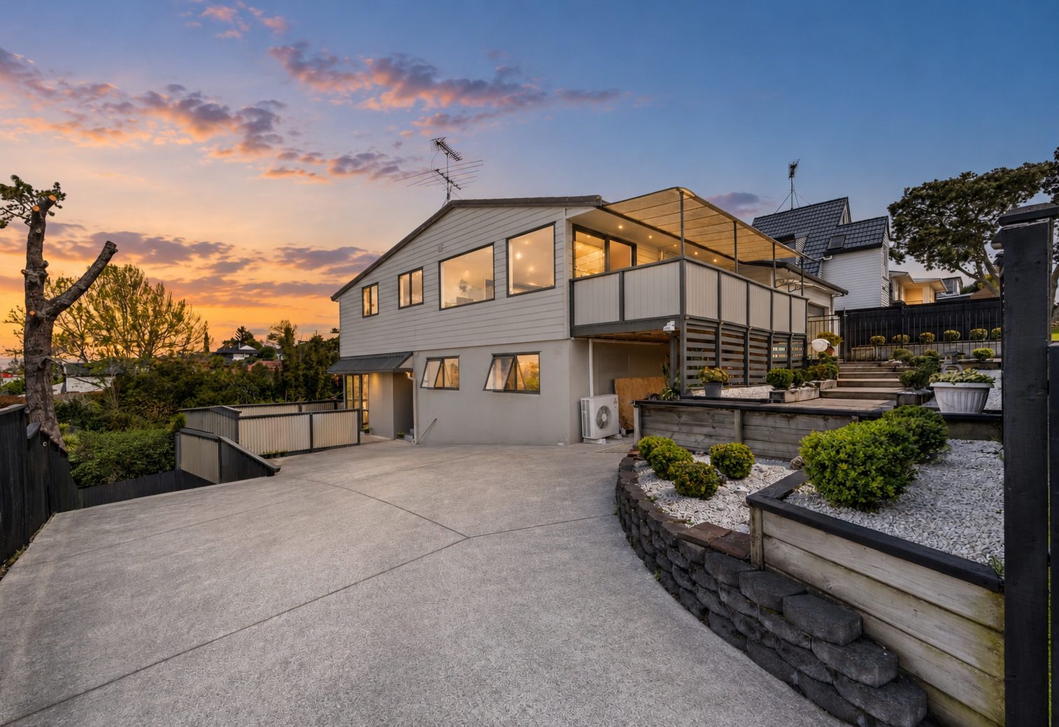 21 Beach Road, Mellons Bay, photo 1