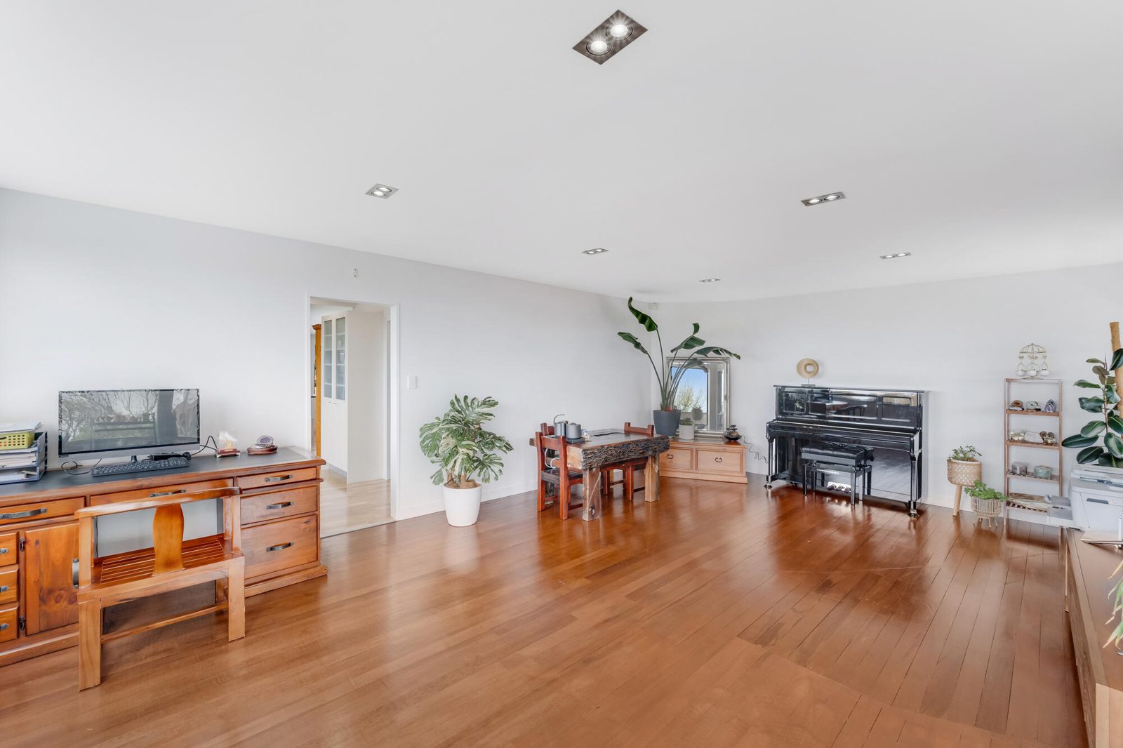 21 Beach Road, Mellons Bay, photo 13