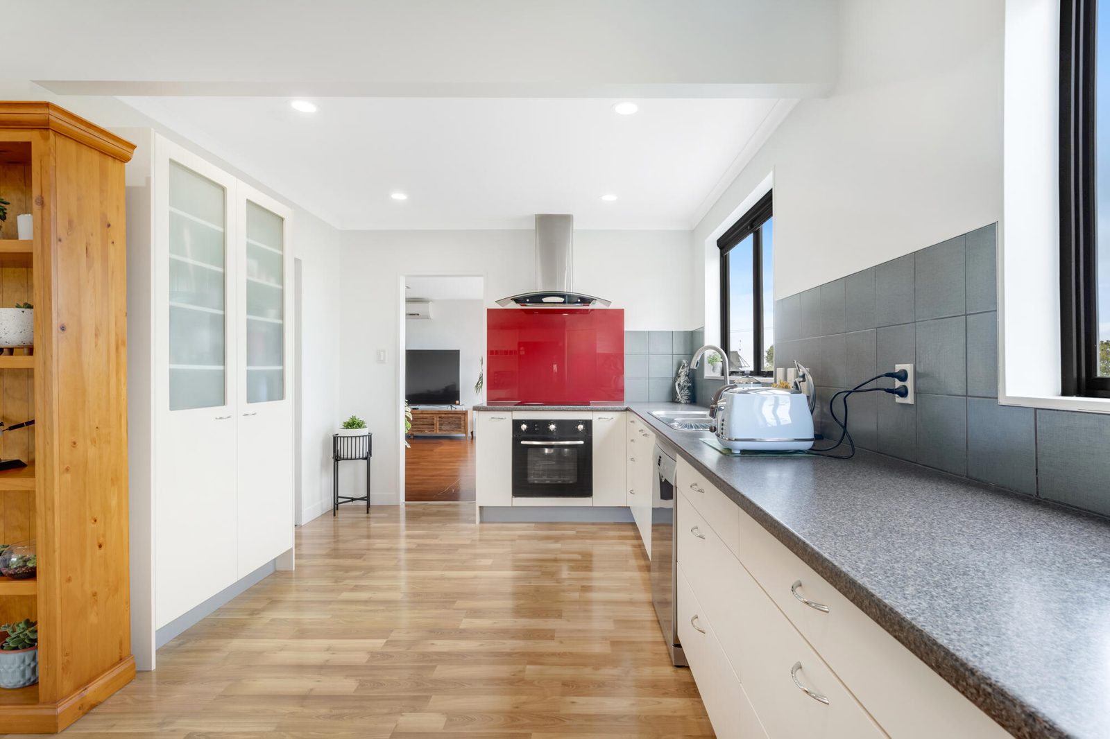21 Beach Road, Mellons Bay, photo 15