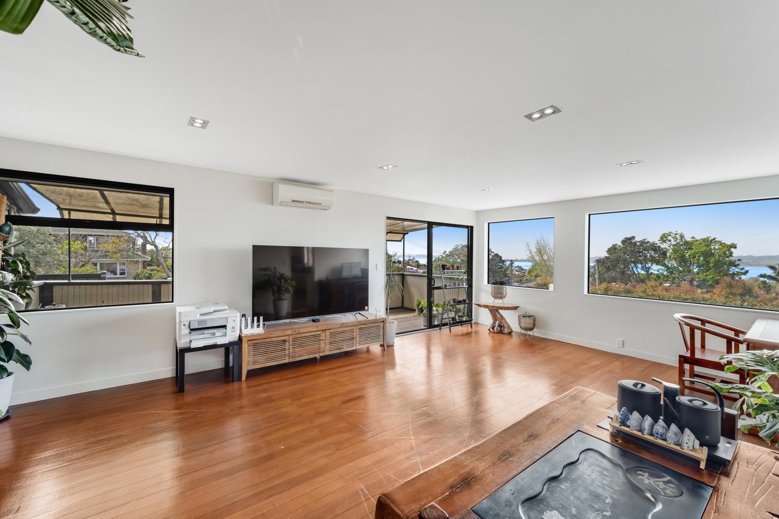 21 Beach Road, Mellons Bay, photo 3