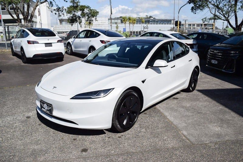 2024 Tesla Model 3 Highland RWD New Shape, photo 3