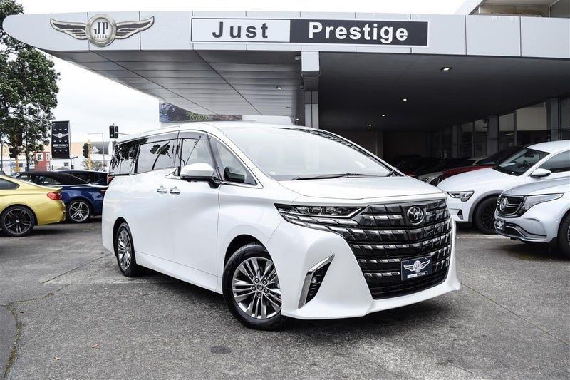 2026 Toyota Alphard Hybrid