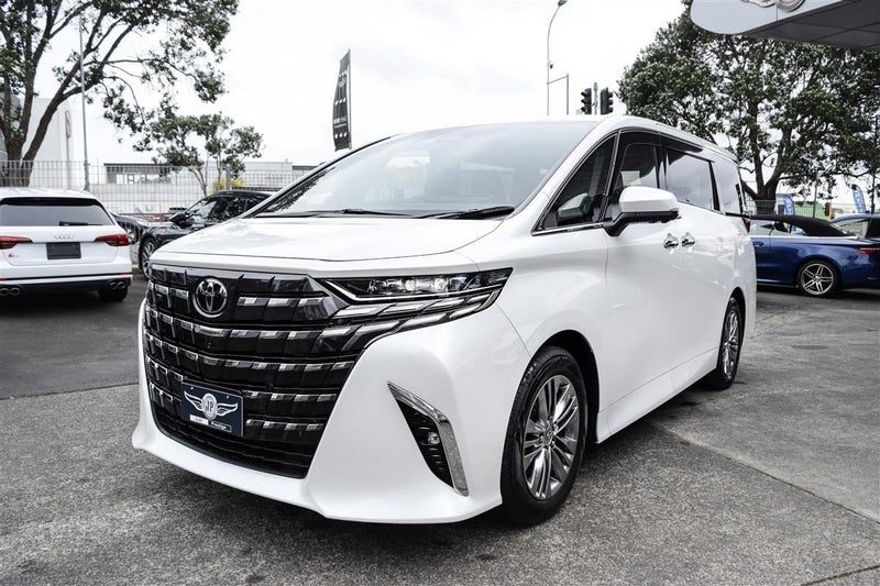 2026 Toyota Alphard Hybrid, photo 3