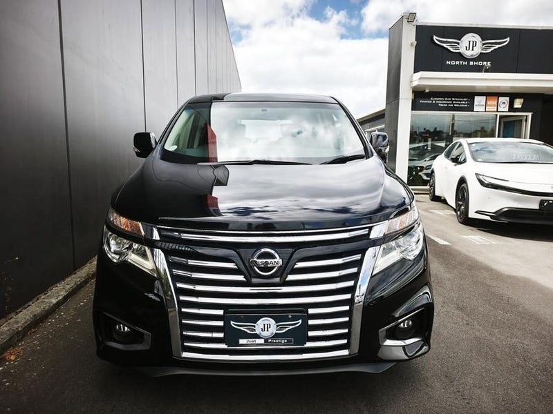 2018 Nissan Elgrand 250 Highway Star Facelift, photo 2