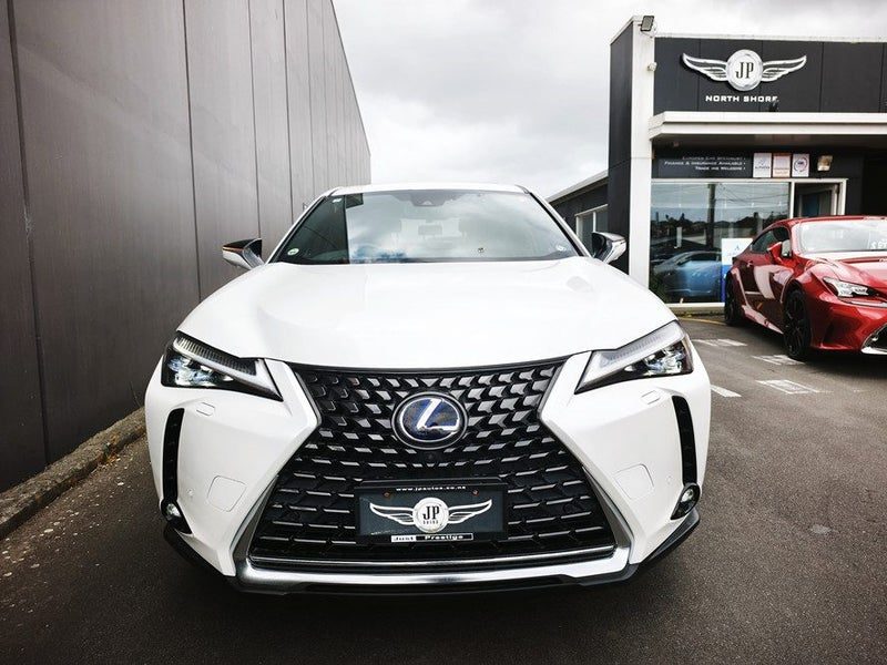 2021 Lexus UX 300e Version L, photo 2