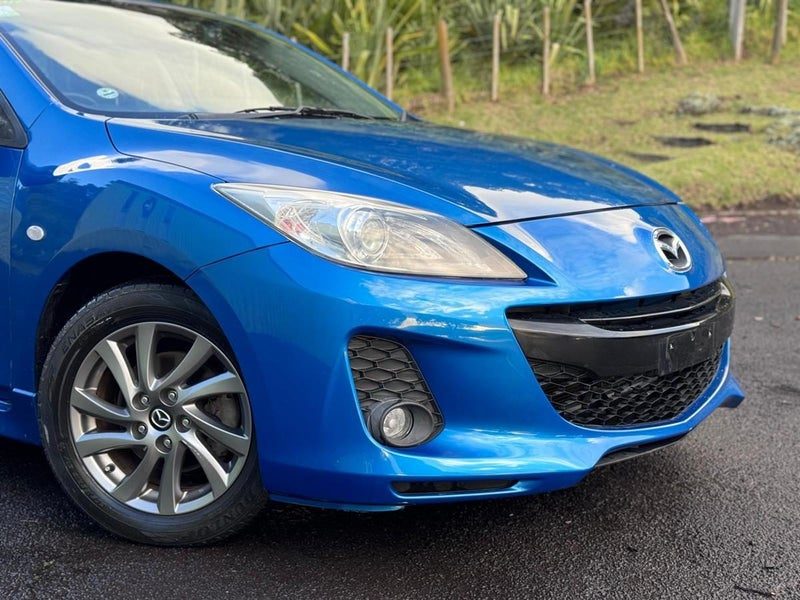 2013 Mazda Axela 1.5 S, photo 2