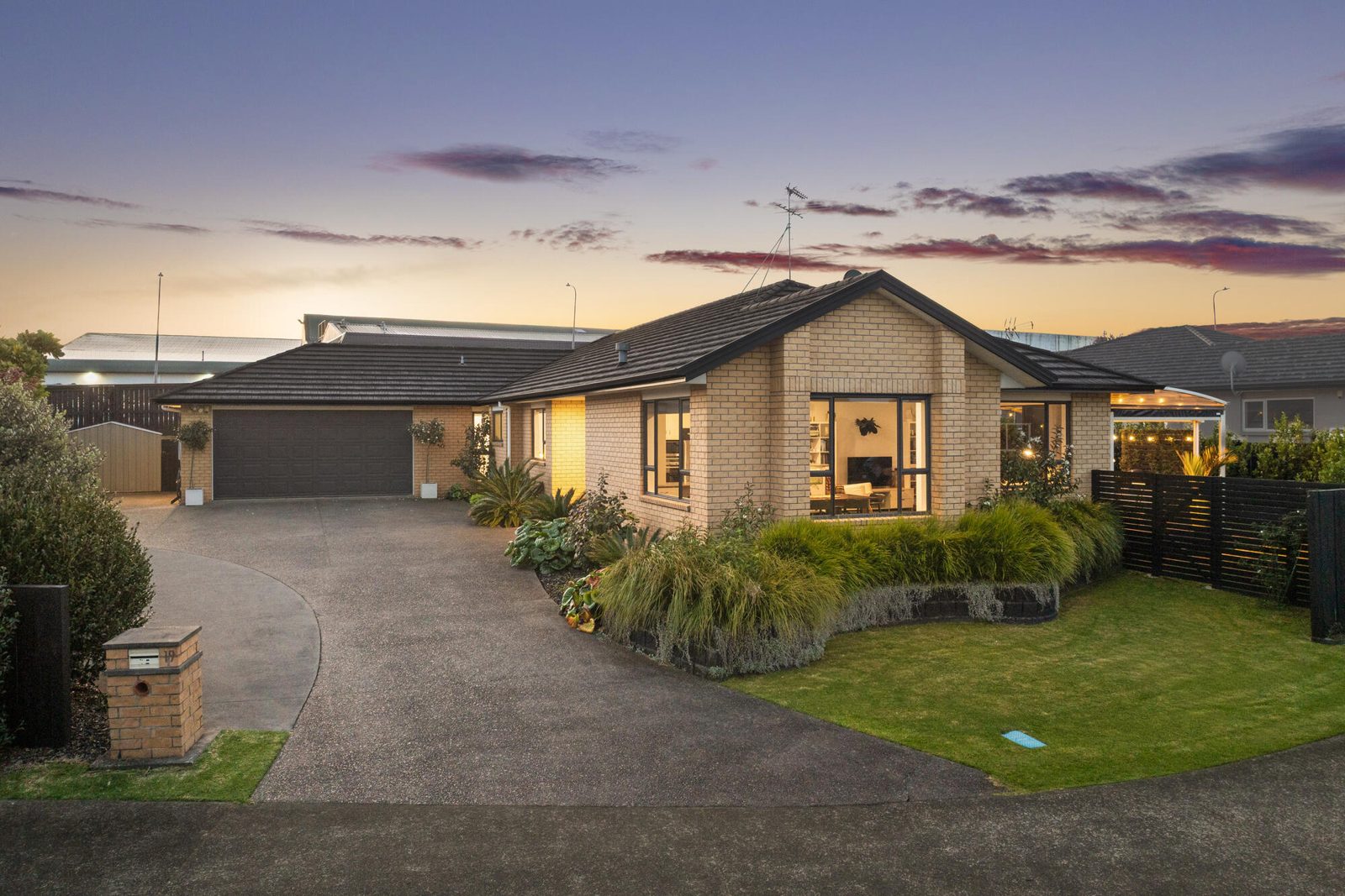 19 Lieshout Way, Pukekohe, photo 1