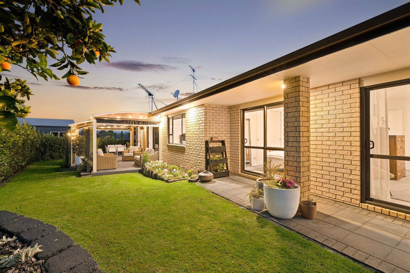 19 Lieshout Way, Pukekohe, photo 6