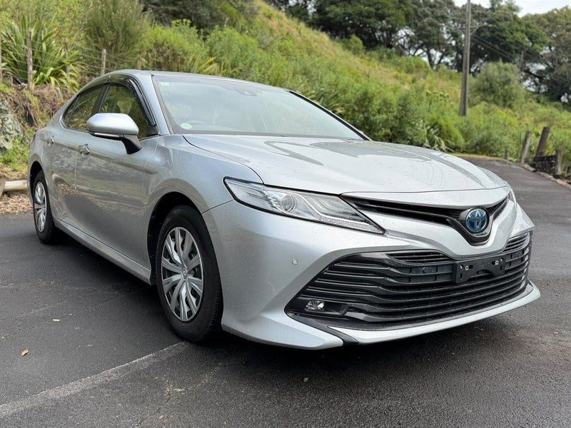 2021 Toyota Camry Low Kms Done ! CarPlay Radio !