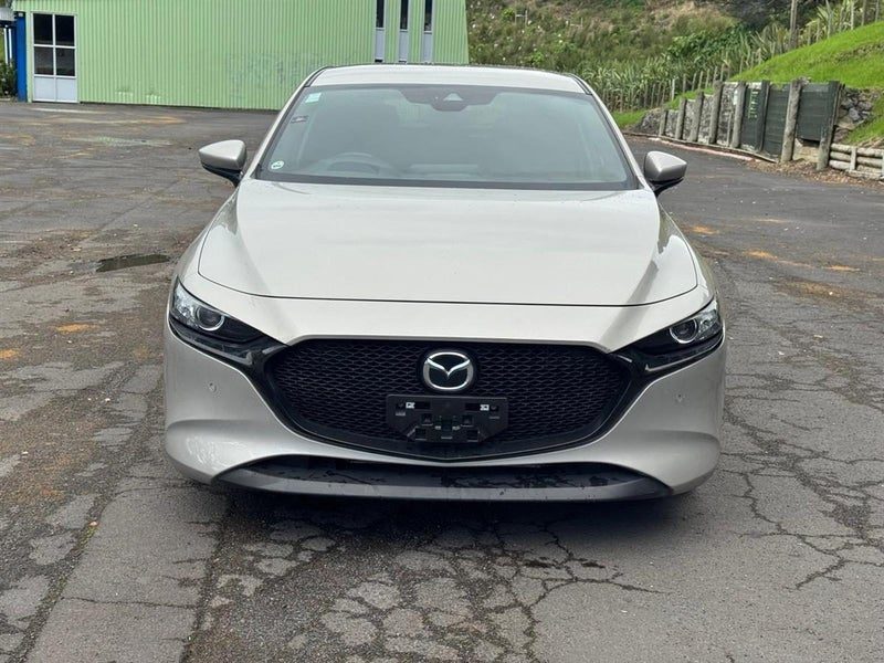 2022 Mazda 3 Mazda 3 Low Kms Latest Shape, photo 2