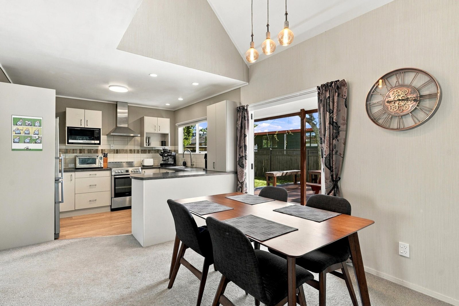 20 Milan Drive, Glen Eden, photo 11