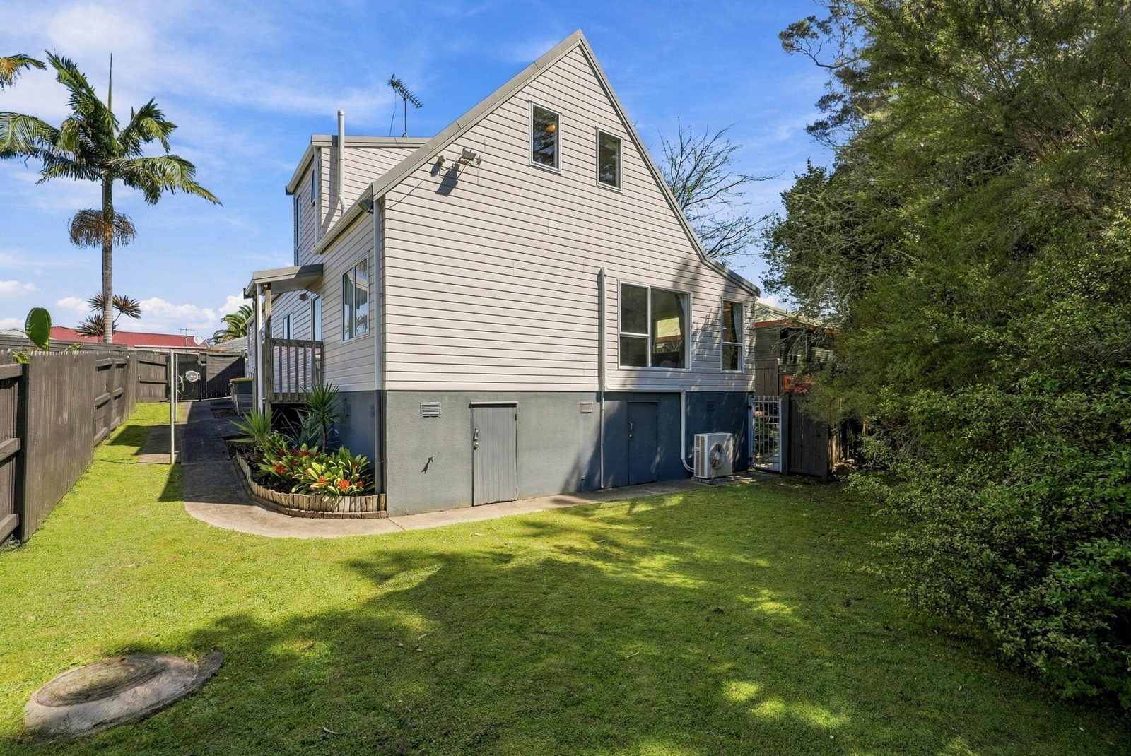 20 Milan Drive, Glen Eden, photo 6