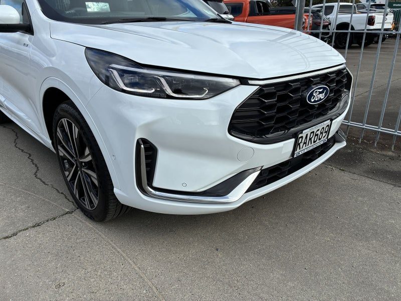 2025 Ford Escape ST-Line X AWD 2.5 FHEV, photo 3