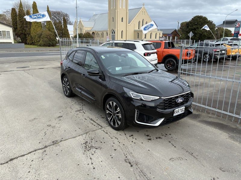 2025 Ford Escape ST-Line X AWD 2.5 FHEV, photo 2
