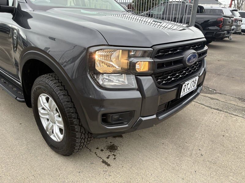 2022 Ford Ranger XL CREWCAB 4WD FLATDECK, photo 3