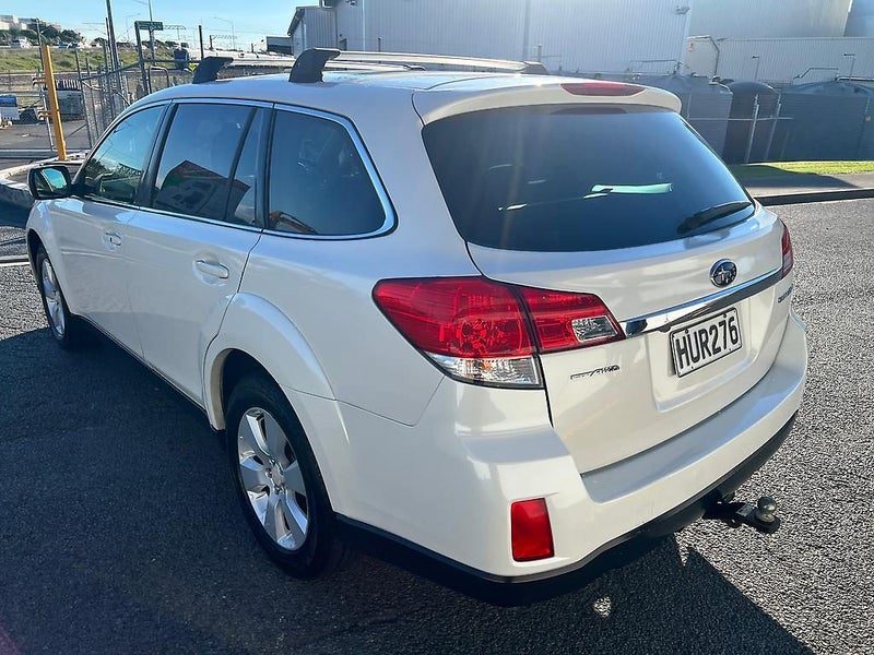2009 Subaru Outback, photo 3