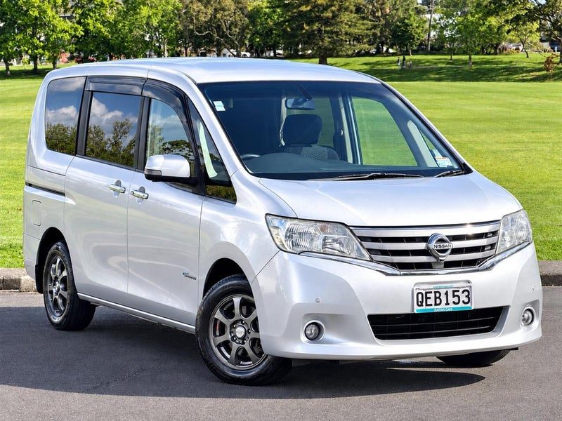 2013 Nissan Serena 20X S- HYBRID