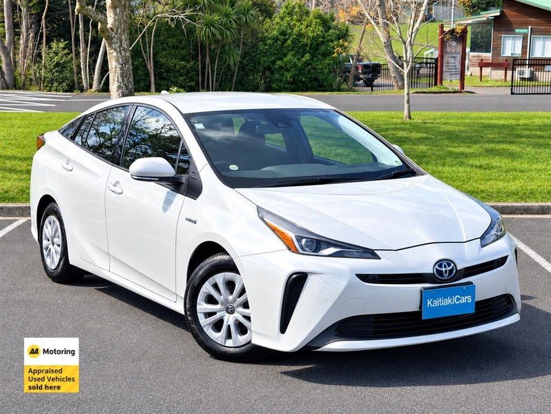 2019 Toyota Prius S