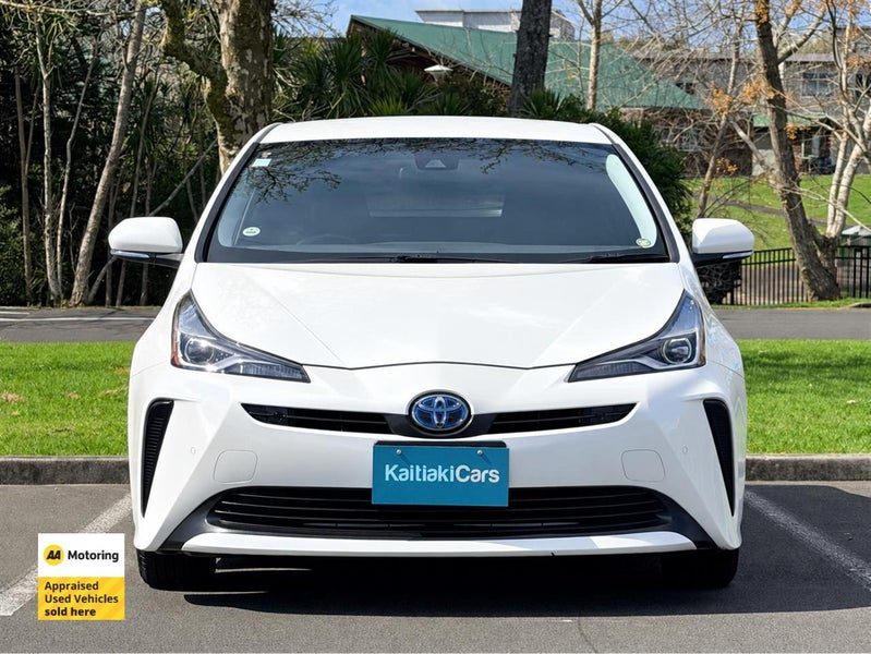 2019 Toyota Prius S, photo 2