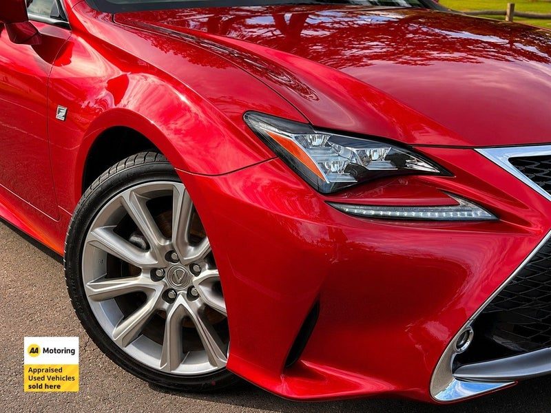 2015 Lexus RC300h Hybrid Sunroof, photo 2