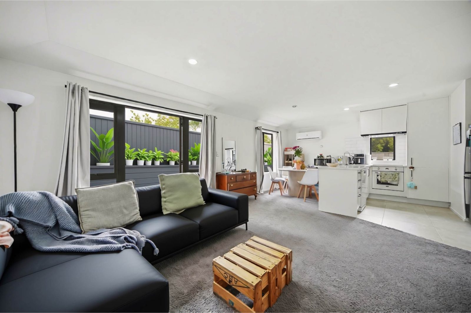2/36 John Jennings Drive, Oteha, photo 3