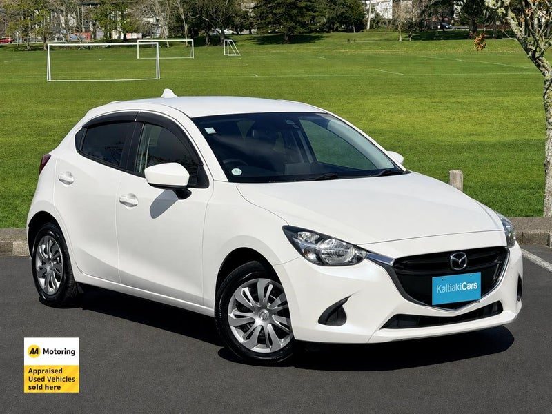 2015 Mazda Demio 13C