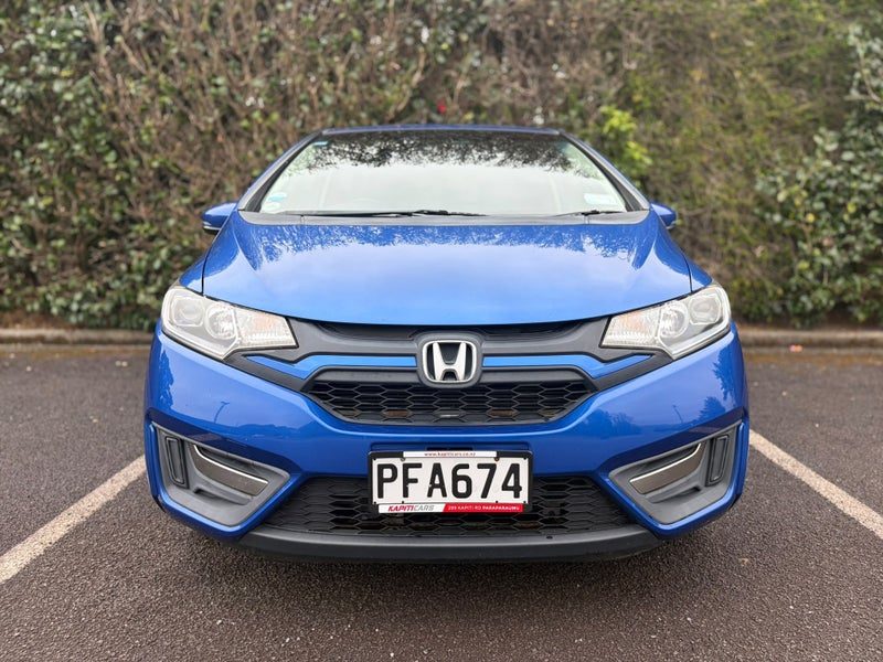 2013 Honda Fit Hybrid, photo 2