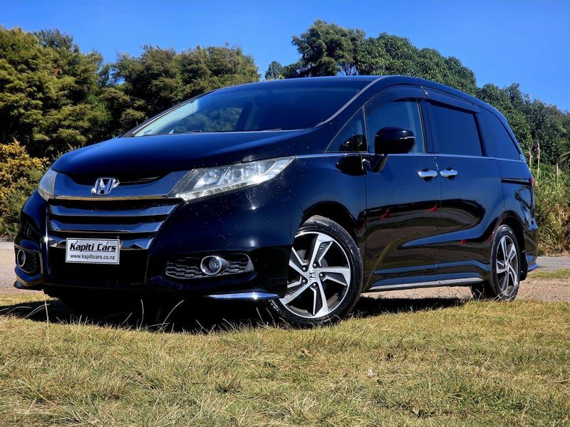 2014 Honda Odyssey Absolute, photo 3