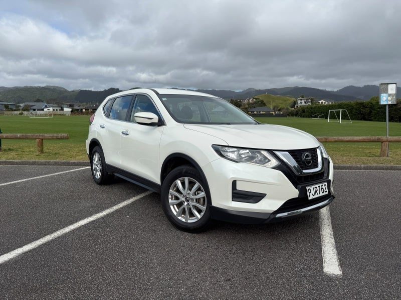 2022 Nissan X-Trail St