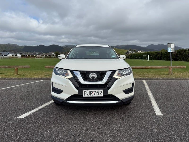 2022 Nissan X-Trail St, photo 2