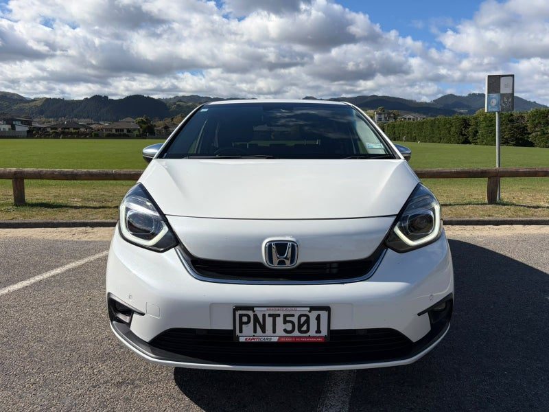 2022 Honda Jazz E:Hev Luxe, photo 2