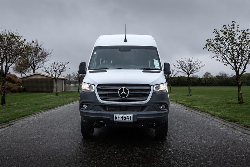 2025 Mercedes-Benz Sprinter 419 MWB Solutions AWD, photo 3