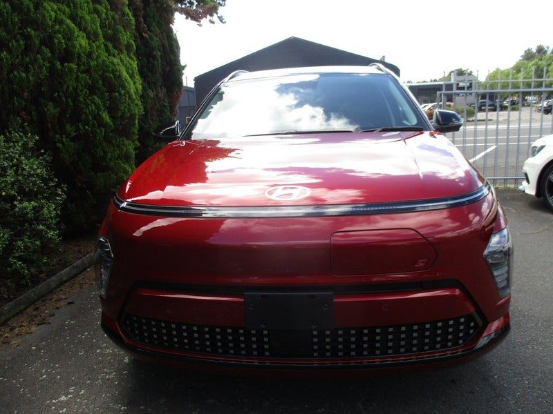 2023 Hyundai Kona LOUNGE 64KWH, photo 2