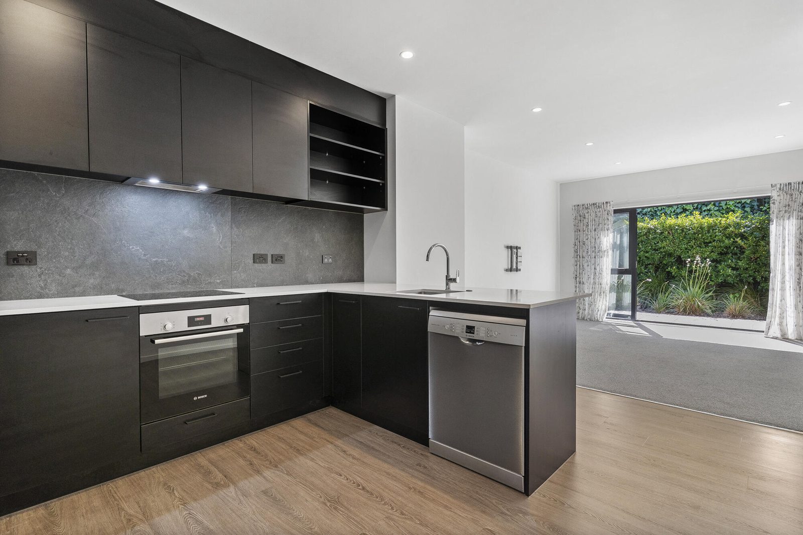 22 Titiko Place, Mount Wellington, photo 4