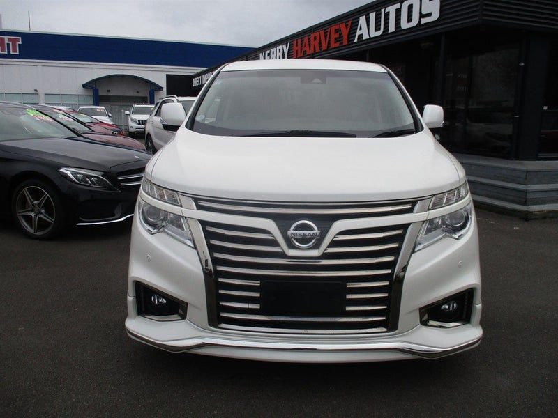 2019 Nissan Elgrand 350 Highway Star Urban Chrome, photo 2